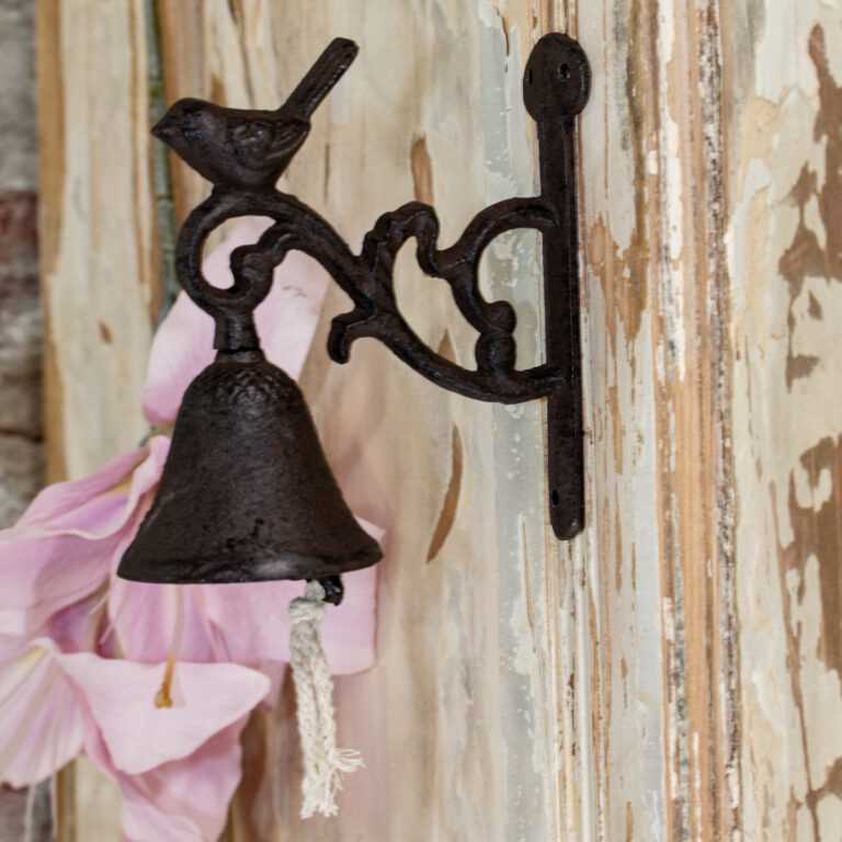 Stilvolle Glocke mit Vögelchen, Haustürglocke wie antik, im Landhausstil