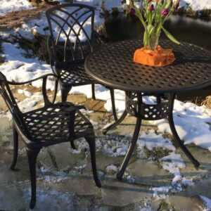 Feine Gartenmöbel aus Aluminium, leicht + stabil 2 Garten Stühle + Tisch D85 cm